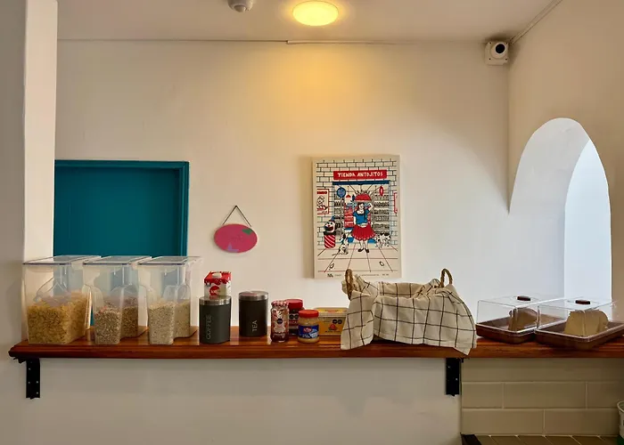 Vecinos By La PalmeraHostal